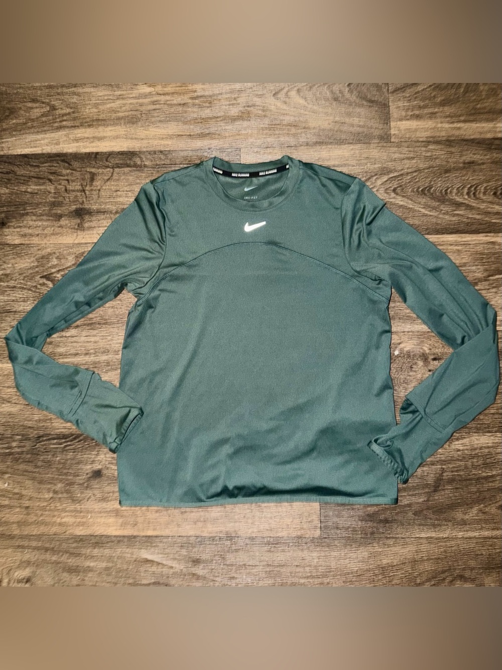 Nike Women’s Small Running Long Sleeve Dri-FIT Forest Green Crew Active Shirt
